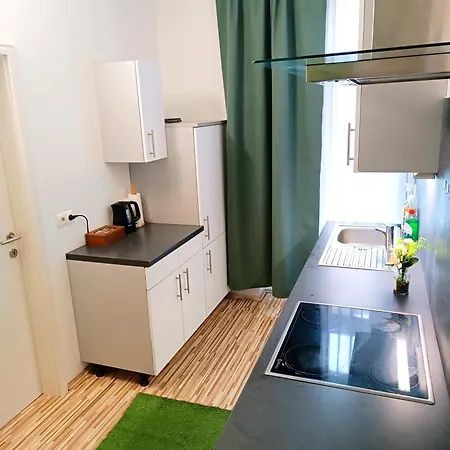 Family 2 Room's Centre Lejlighed